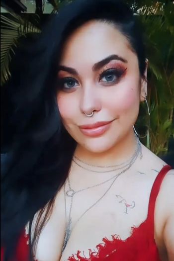 Bella