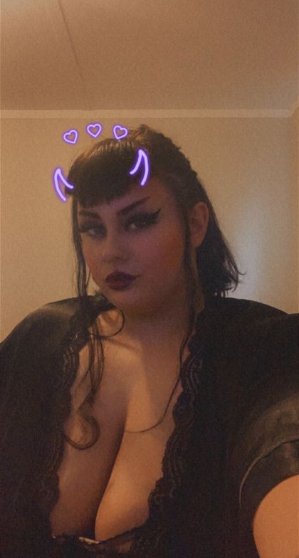 gothicbtxch OnlyFans picture