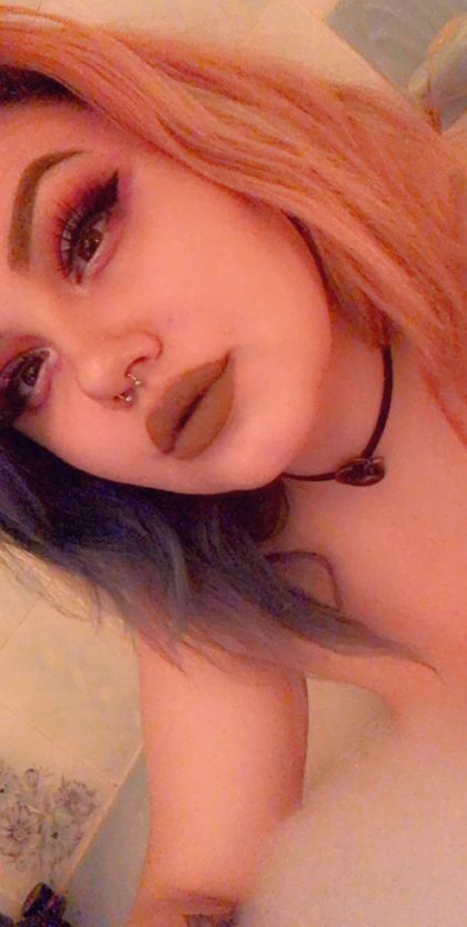 sarahtonin420 OnlyFans picture
