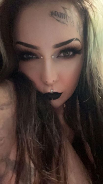 paleghost669 OnlyFans picture