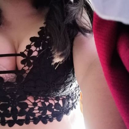 ellylovre OnlyFans picture