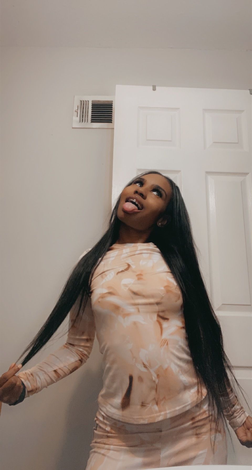 cubannliiinks OnlyFans profile picture