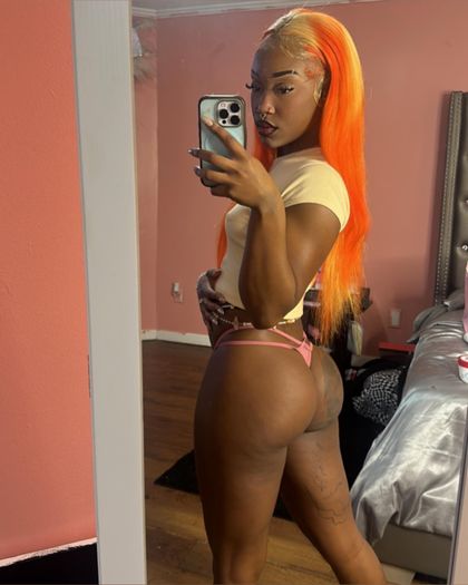 seductivesativa OnlyFans picture
