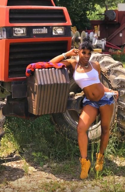 cabinfever23 OnlyFans picture
