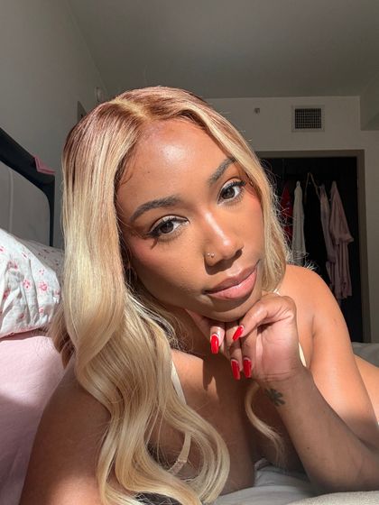 damnchanell OnlyFans picture