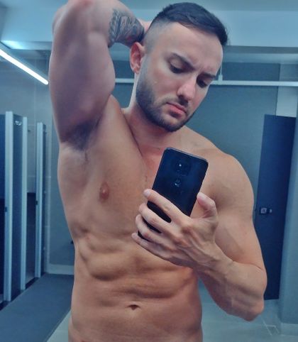 u211818954 OnlyFans picture