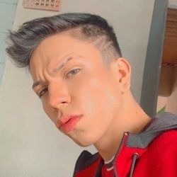 yefershow OnlyFans picture