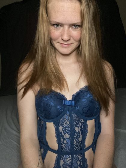 aloraann516 OnlyFans picture
