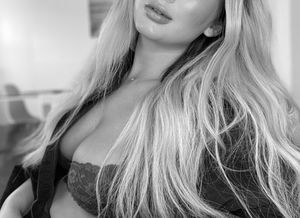Images of Best Tula_ras OnlyFans Accounts | FansMetrics.com