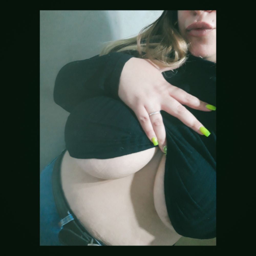 cahmili OnlyFans profile picture