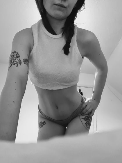 hotpetite26 OnlyFans picture