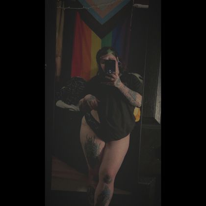 shyfawnn OnlyFans picture