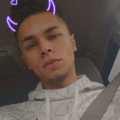 brandonf420 OnlyFans picture