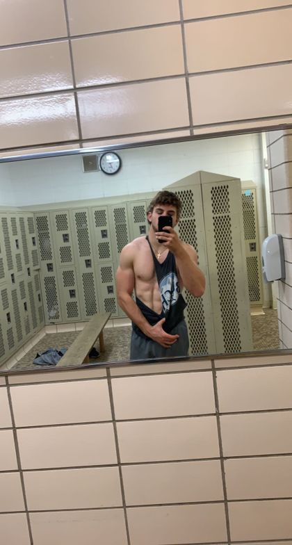 u208446473 OnlyFans picture