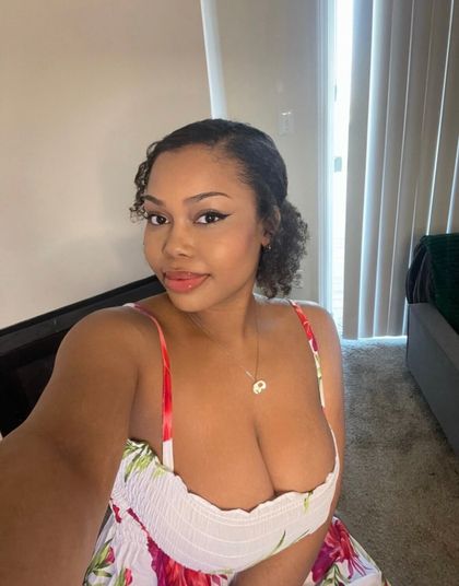 thelifeofmalij OnlyFans picture