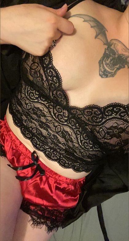 emshadows OnlyFans picture