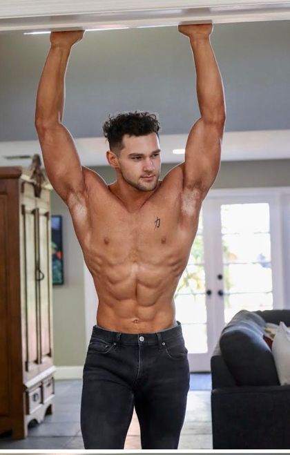 alphazack OnlyFans picture