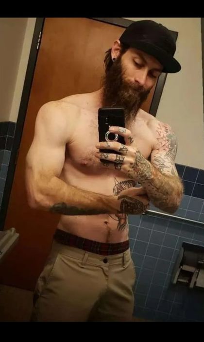 cadifreak OnlyFans picture