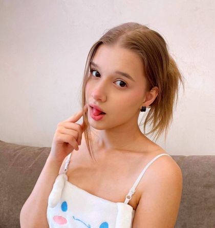 liliybunnygirl OnlyFans picture