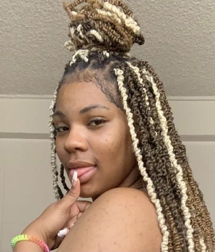 kyal0v301 OnlyFans picture