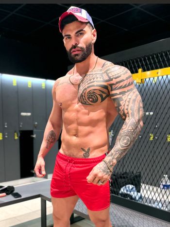 APOLLO FERNANDEZ OFICIAL