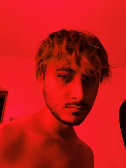 yasevinoelgay OnlyFans picture