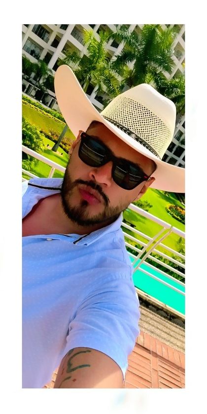 jose161133 OnlyFans picture