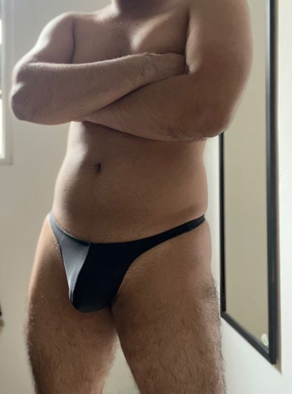 mrxlat OnlyFans picture
