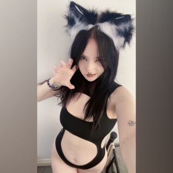 kiakuromi OnlyFans - Free Trial - XXX Photos | FansMetrics.com