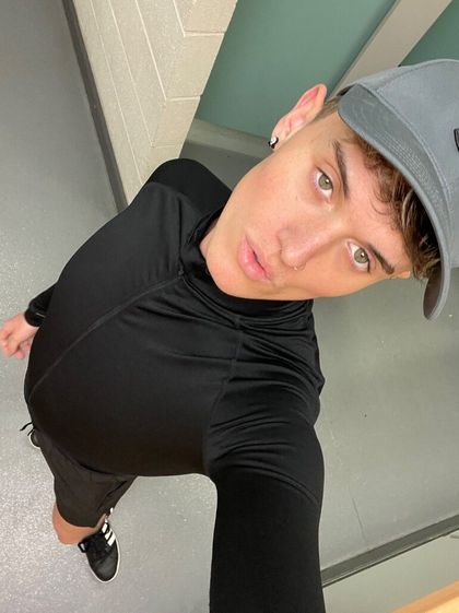 lewisjohnsonnnn OnlyFans picture