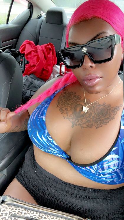 bellagotthroat OnlyFans picture