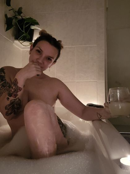 feral_moon OnlyFans picture