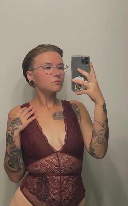 adventurous-lady OnlyFans picture