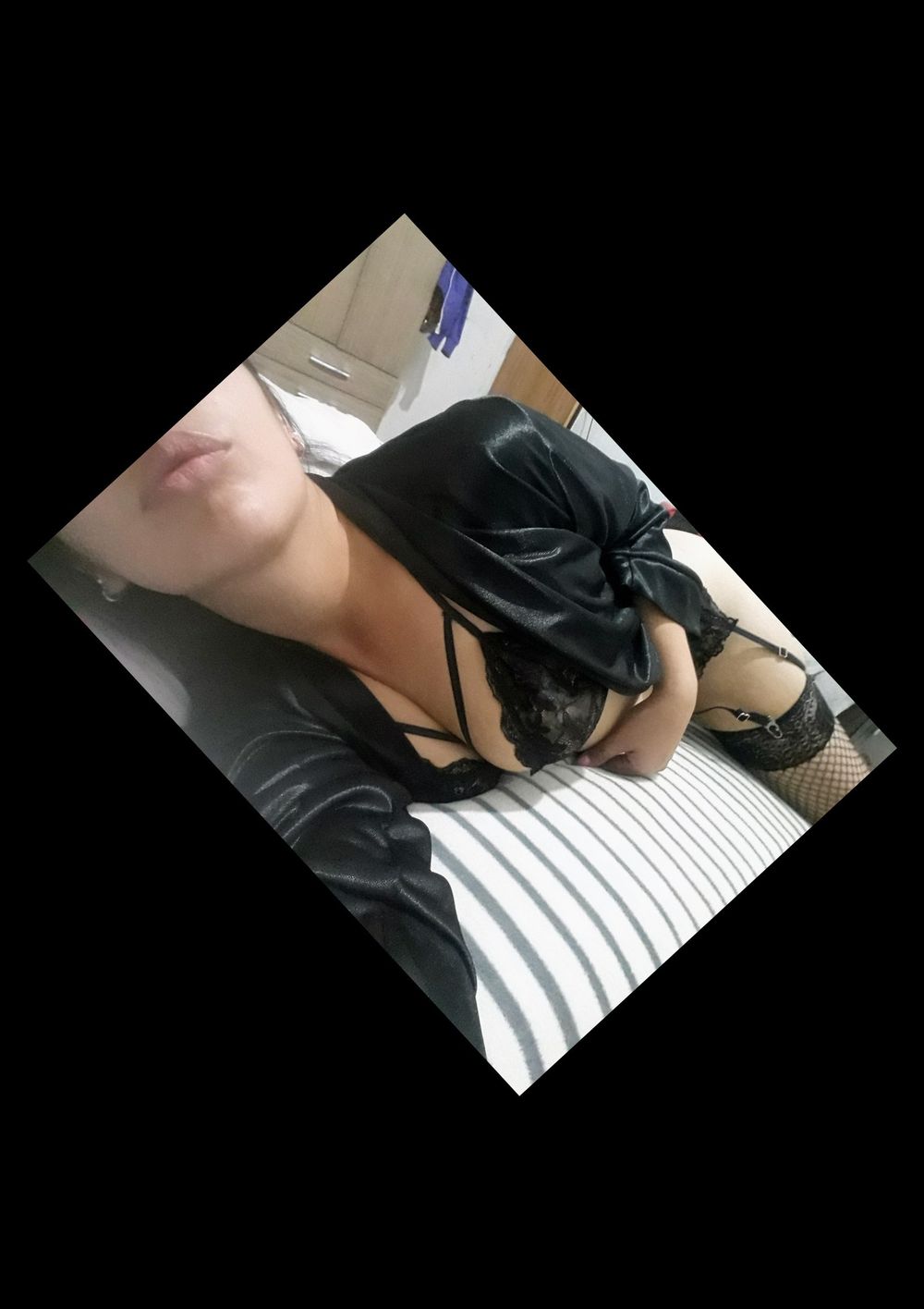 sexybrunette17 OnlyFans profile picture