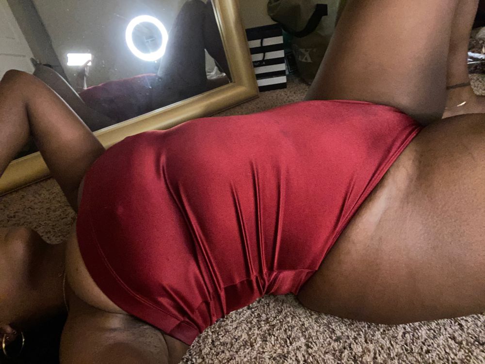 yesmadamex OnlyFans profile picture