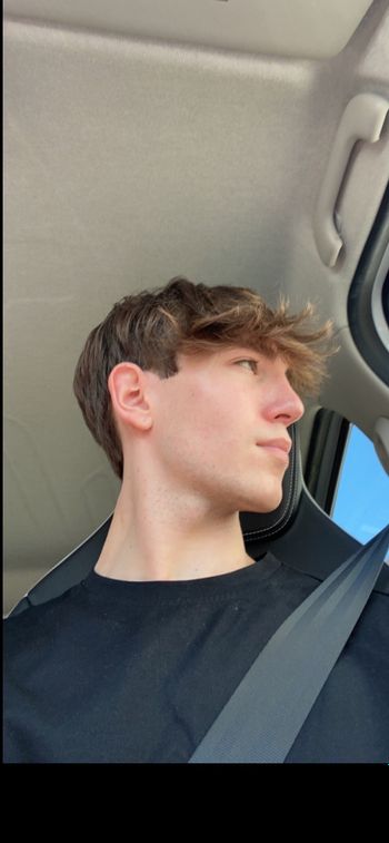 𝐓𝐚𝐲𝐥𝐨𝐫