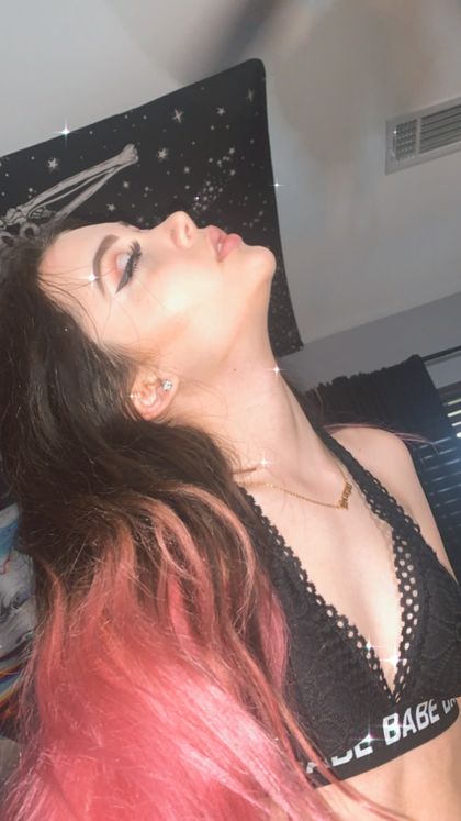 snxwbxnny.sky OnlyFans picture