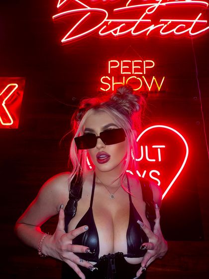 Best Hot Jeeellybean OnlyFans Accounts FansMetrics