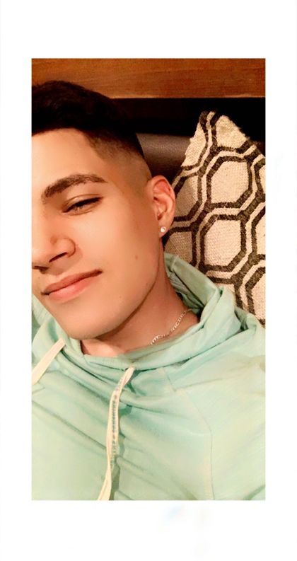 gusluna289 OnlyFans picture