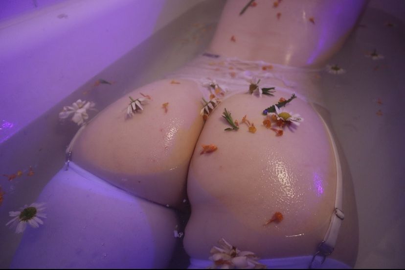 angvlcure OnlyFans profile picture