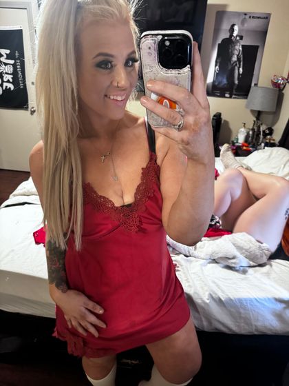 dummblonde OnlyFans picture