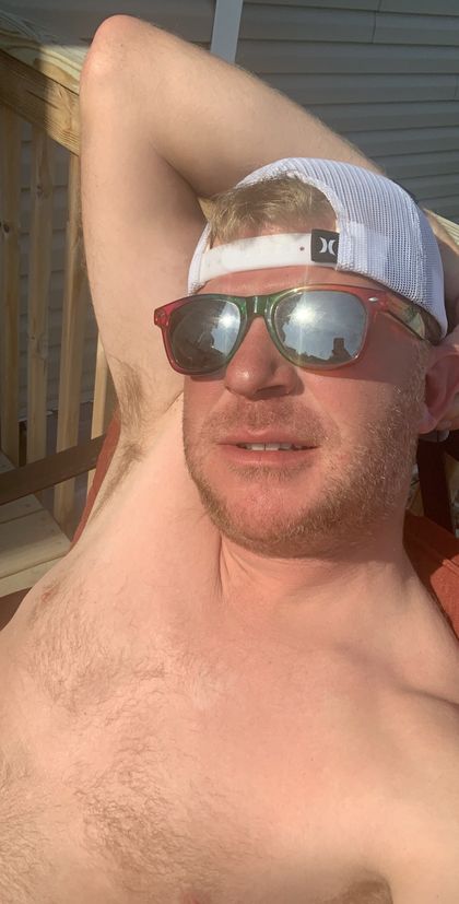 thrust1981 OnlyFans picture
