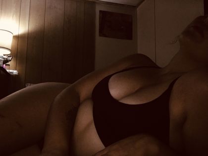 issababee OnlyFans picture