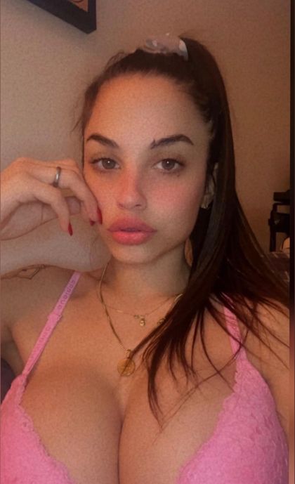lolavice OnlyFans picture