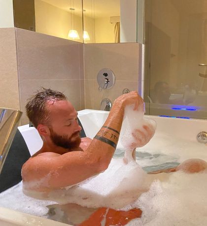 u194270771 OnlyFans picture