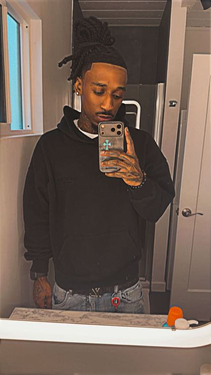 deebucks4 OnlyFans picture