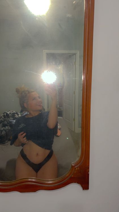 crybabymegsss OnlyFans picture