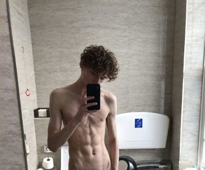 noahldnxxx OnlyFans picture