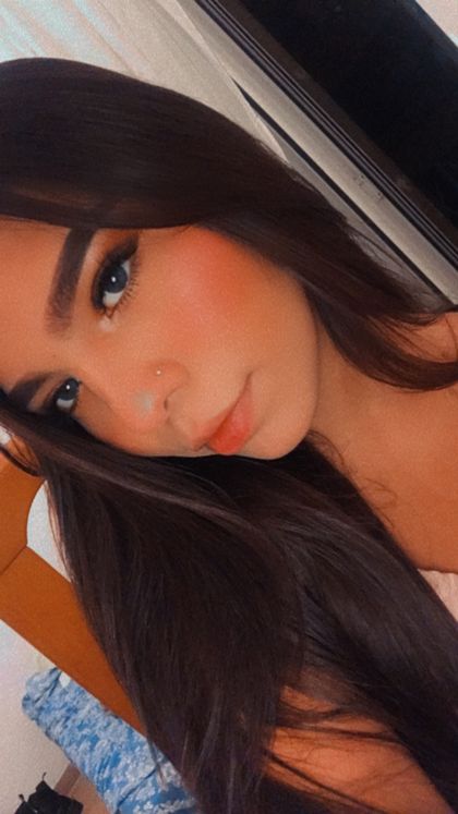 valen-gomez OnlyFans picture