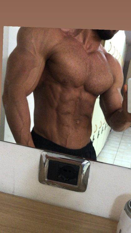 u230238621 OnlyFans picture